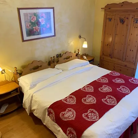 Meuble Neve 3* Cortina dʼAmpezzo