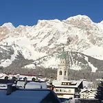 Отель Meuble Neve 3*