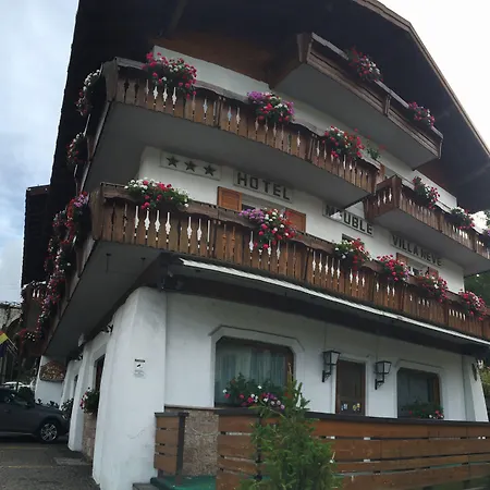 Meuble Neve Hotel 3*