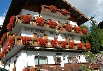 فندق Meuble Neve كورتينا دامبيتزو