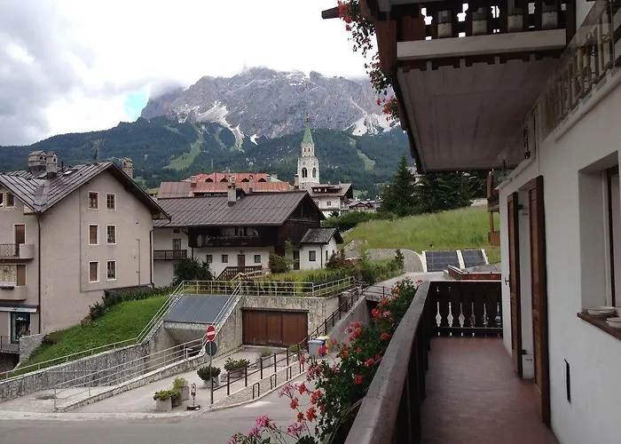 Meuble Neve Hotel Cortina dʼAmpezzo